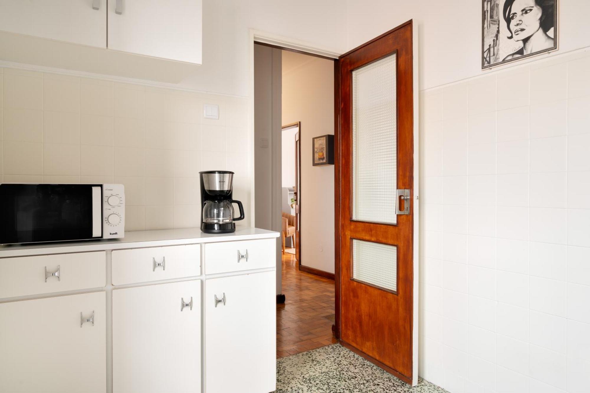 ! Luminous 2Br Top Floor ! Praca Da Republica 波尔图 外观 照片